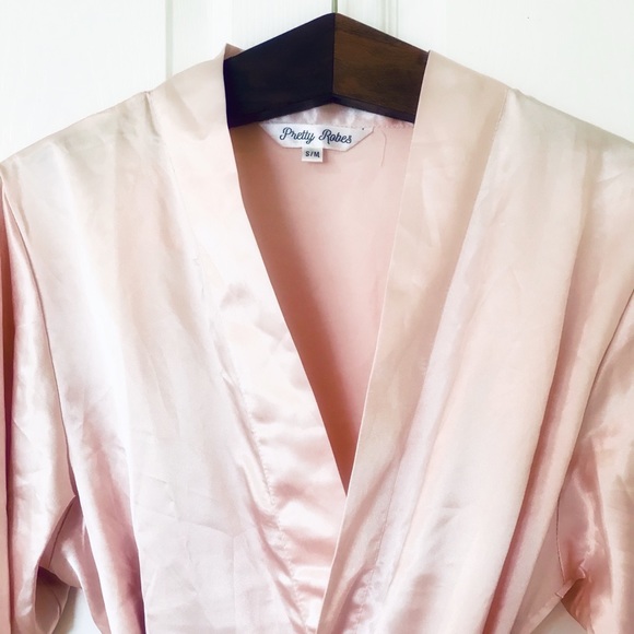 PRETTY ROBES Pink Satin Robe - Picture 6 of 14